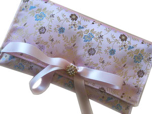 Beautybag Ros� - mit Strassknopf